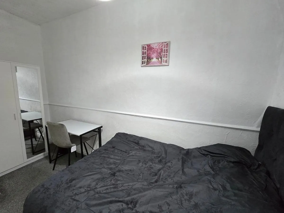 Modern 3 Bed Home Central Location Free Wifi Netflix And Street Parking Middlesbrough Reino Unido
